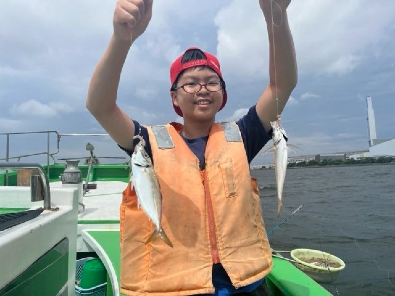 【釣果速報】東京都深川 吉野屋でアジトップ57匹！記録更新が狙える今はサイズも良型でとってもおトク！