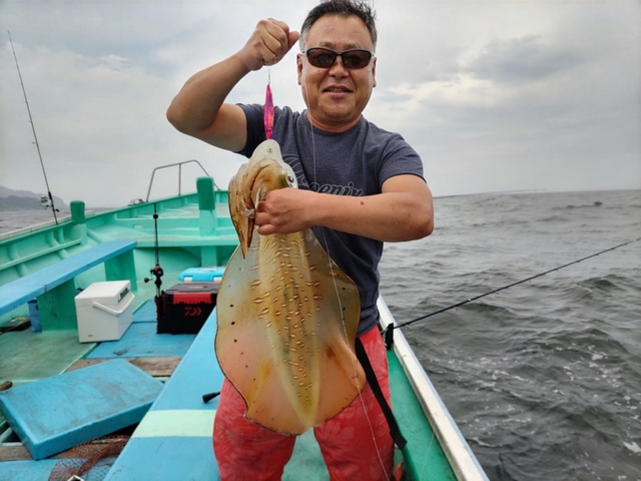 【釣果速報】千葉県彦次郎丸でアオリイカ全員ゲット！実績“お墨付き”の船で高級イカをゲットしよう！