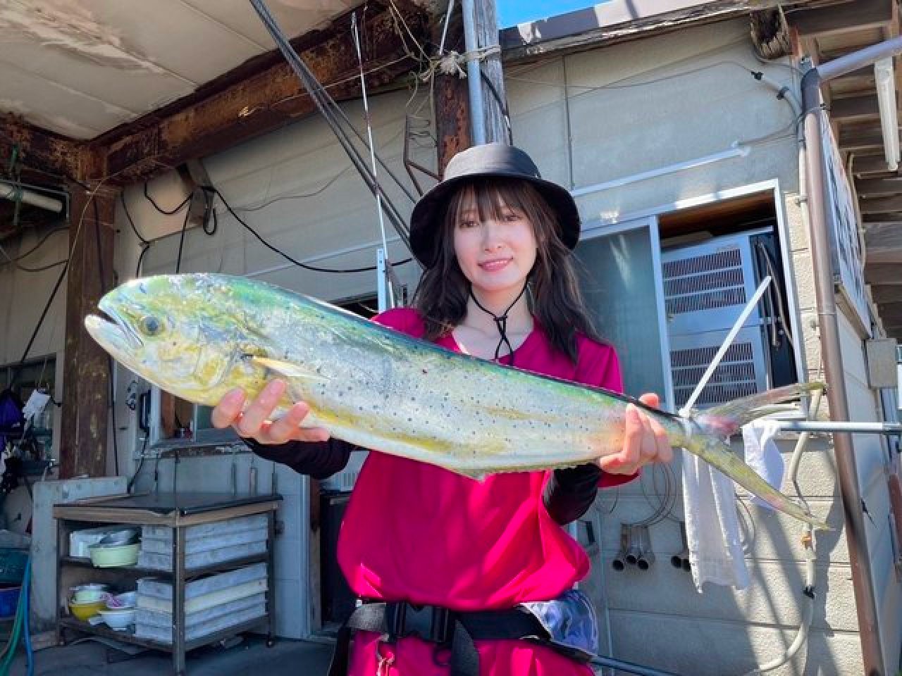 【釣果速報】神奈川県庄治郎丸でシイラ最大113cmヒット!!今すぐ乗船してこの波に乗ろう!