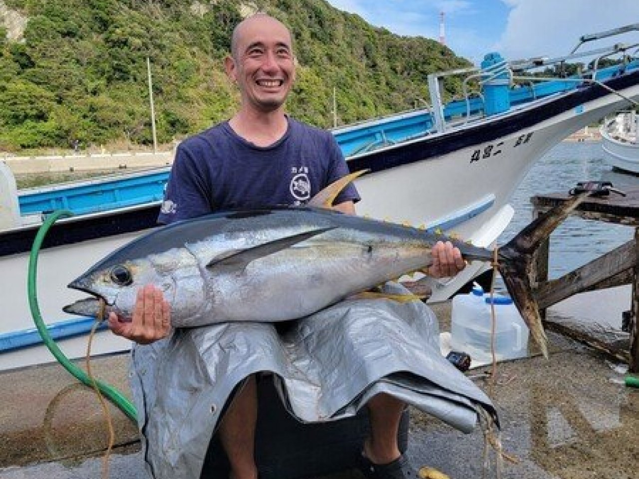 【釣果速報】神奈川県二宮丸でキハダとの熱い戦いが何度も繰り広げられる！26kgサイズを2本ゲット！