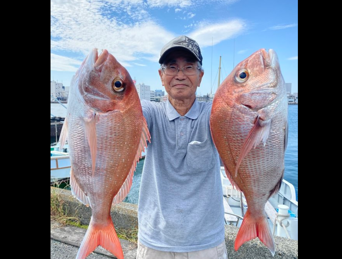 【釣果速報】静岡県山大丸で2.2kgの良型マダイ＆40cmのメガアジをゲット！今すぐ楽しい釣行に出かけよう！