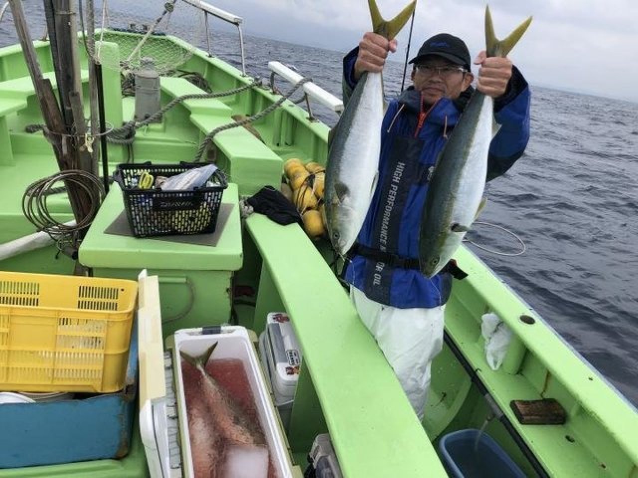【釣果速報】神奈川県丸又丸でワラサ全員GET!最大4.20kg!好調な今が乗船のチャンスです!