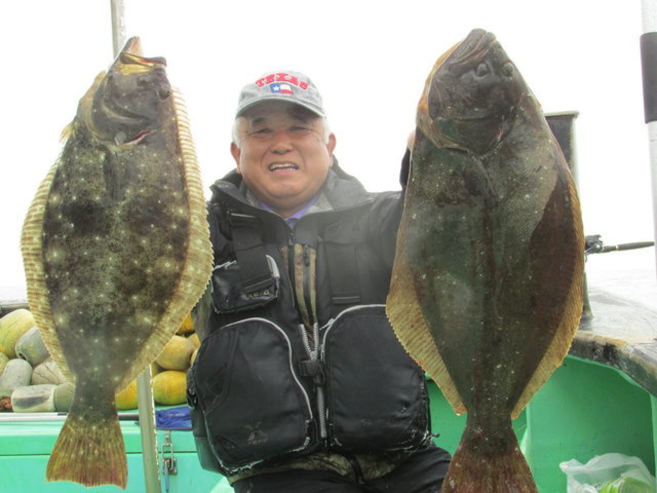 【釣果速報】最大2.6kgをキャッチ！千葉県第三孝徳丸で釣れるヒラメはどれも大型で笑いが止まらない！