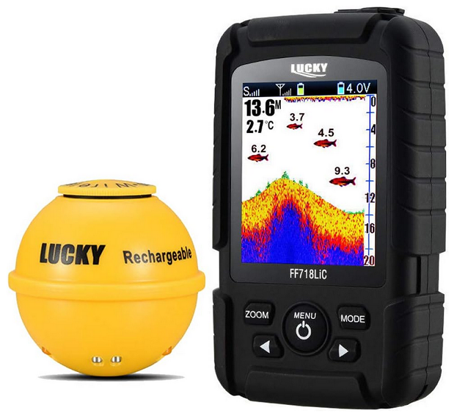 魚群探知機のアップ写真