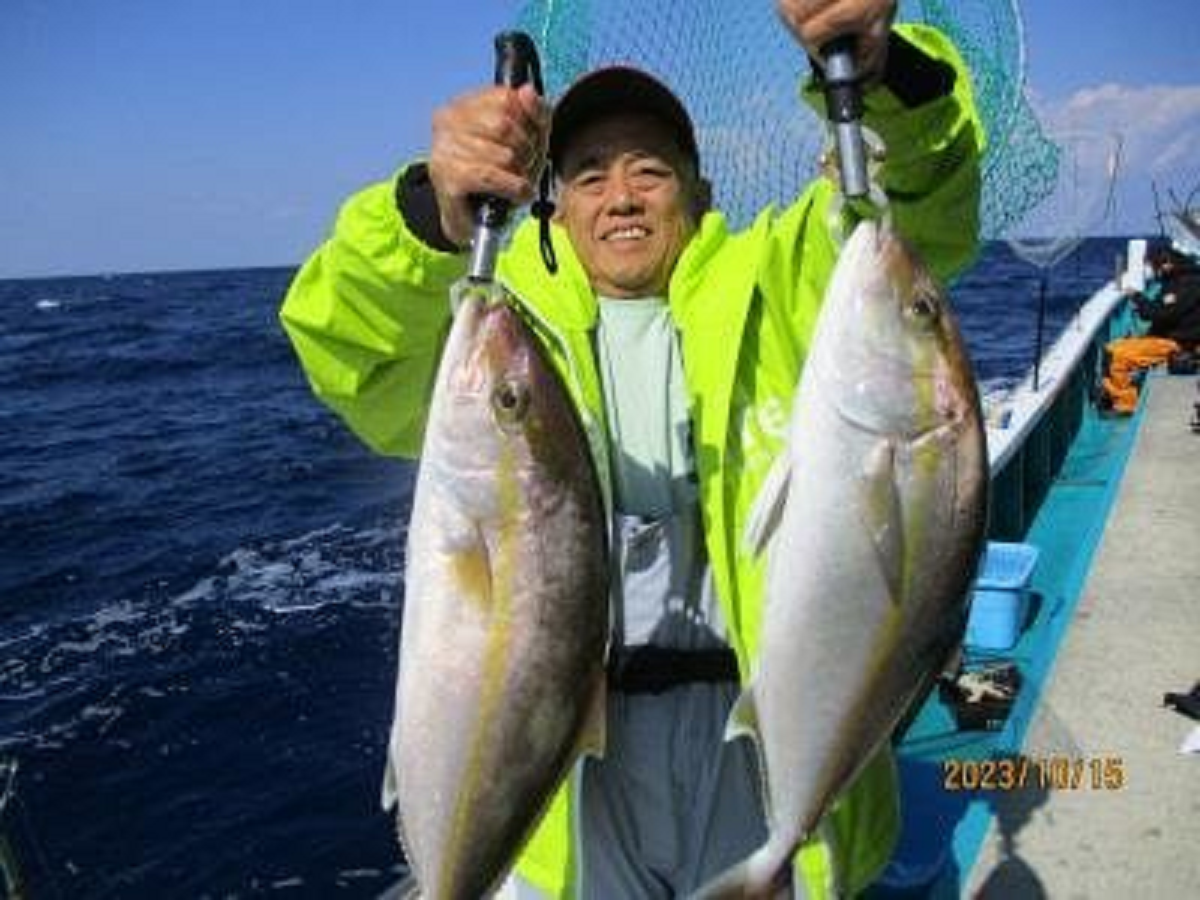 【釣果速報】和歌山県供進丸で良型カンパチ上がる！メジロ・ハマチ・オオモンハタなどゲストも多種多様！充実の釣行をお約束します！