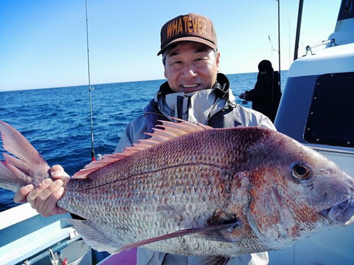 【釣果速報】千葉県梅花丸で6.33kgのど迫力マダイをキャッチ！3.4kgの大鯛も上がる！次にビッグワンを手にするのはあなたかも？！