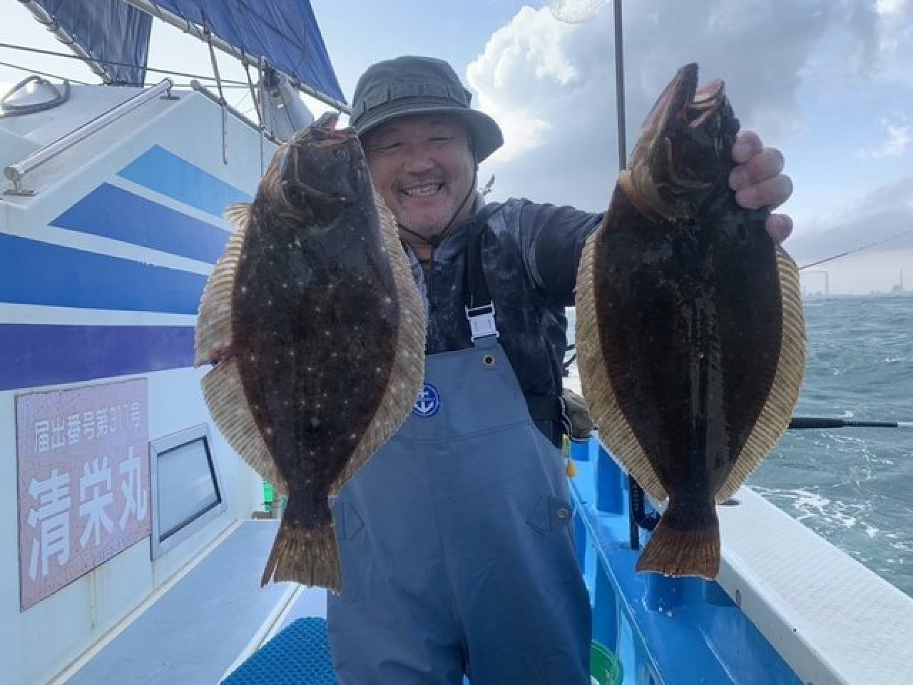【釣果速報】茨城県清栄丸で2kgの良型ヒラメがヒット!茨城県清栄丸でヒラメのアタリを思う存分感じよう!