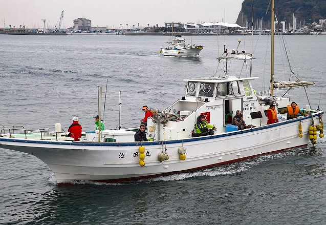 船のアップ写真