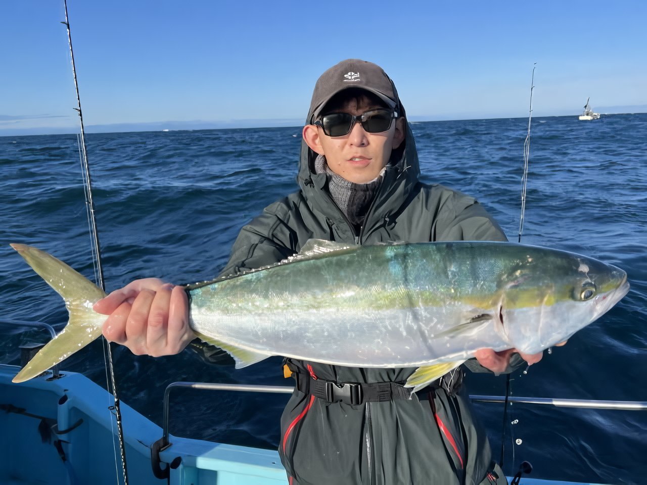 【釣果速報】愛知県正将丸で75cmワラサを仕留めた！船中5本で大盛りあがり！大ブームのワラサはこの冬絶対捕まえて！