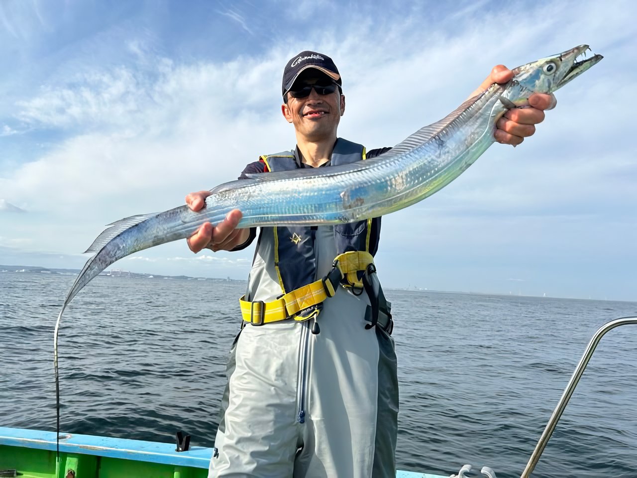 【釣果速報】神奈川県太田屋でメーター級のタチウオGET！116cmの大型も！？良型揃いで今後にも期待！