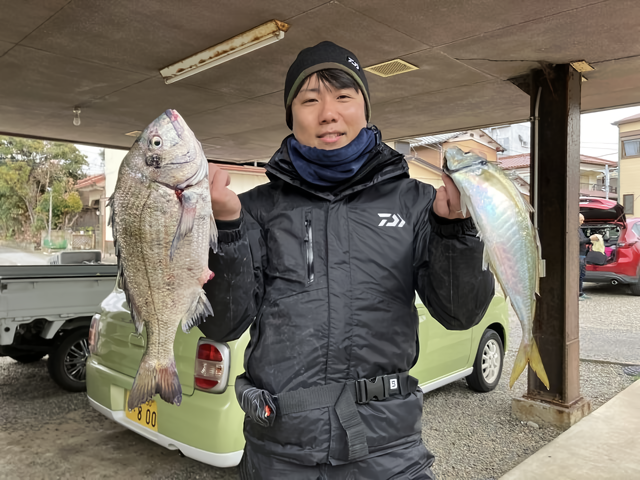 【釣果速報】千葉県福丸で良型アジのアタリ続く！45cmの尺アジも！家族や友達との釣りにもおすすめのターゲットです！