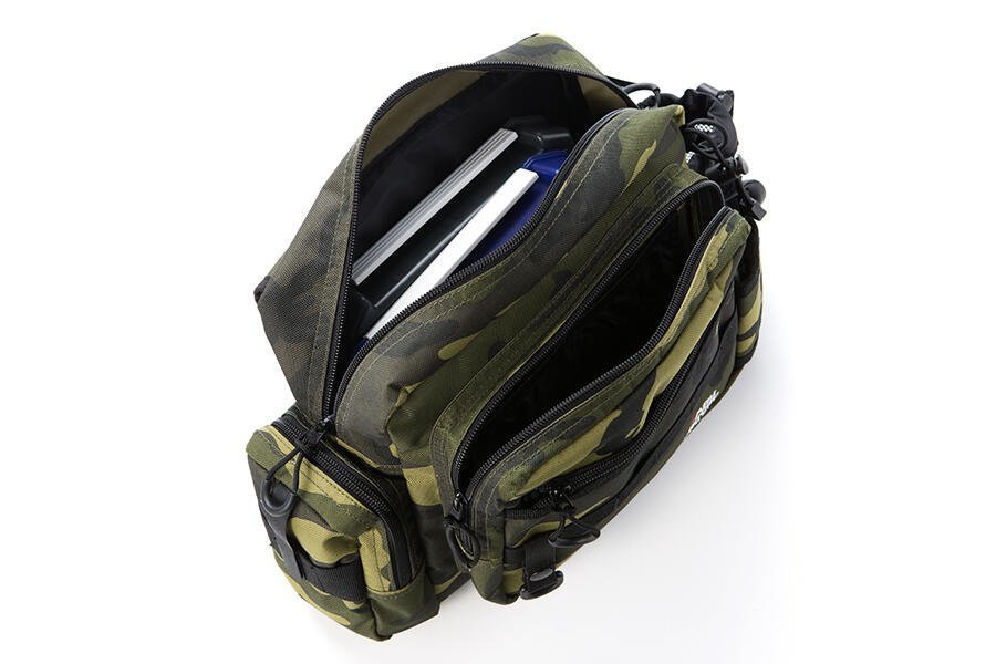 ショルダーバック　写真