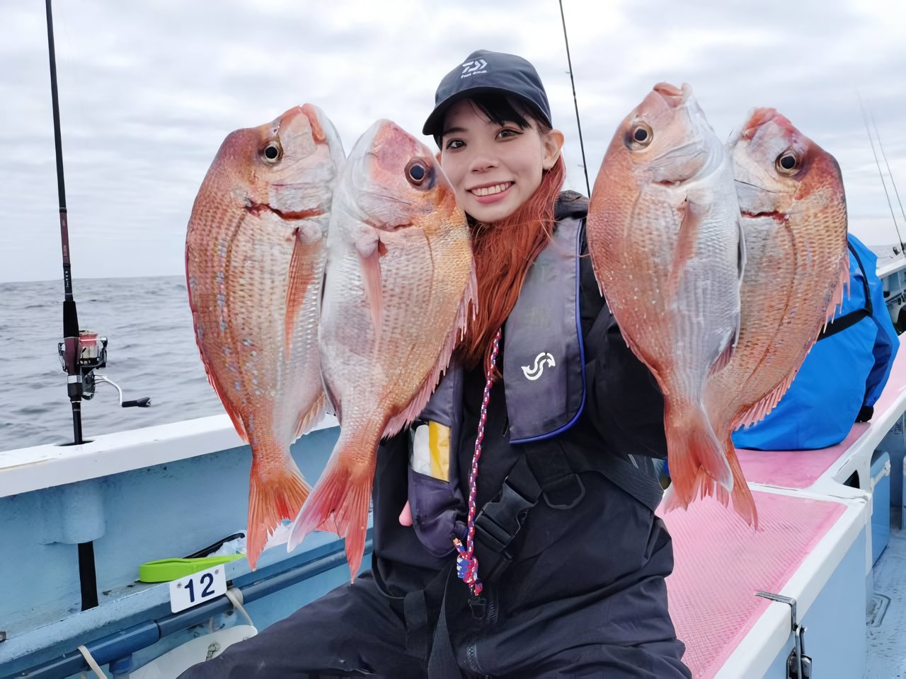 【釣果速報】千葉県梅花丸で1.20kgの良型マダイをゲット！活性上々で豪華なゲストが釣れる最高のシーズンに突入！