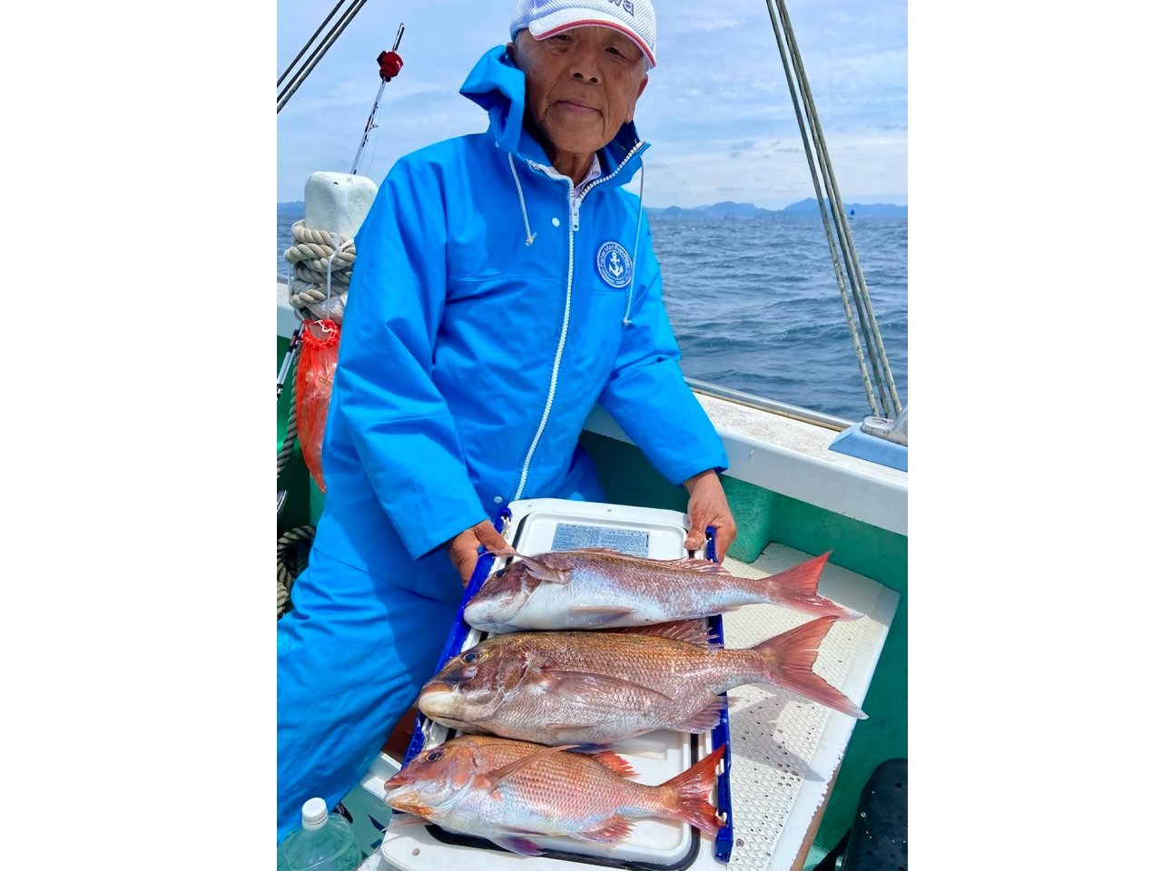 【釣果速報】でか～～～～い！神奈川県あまさけや丸で4.40kgのマダイキャッチ！現在、中～大鯛メインにコンスタントに釣れてる模様です！