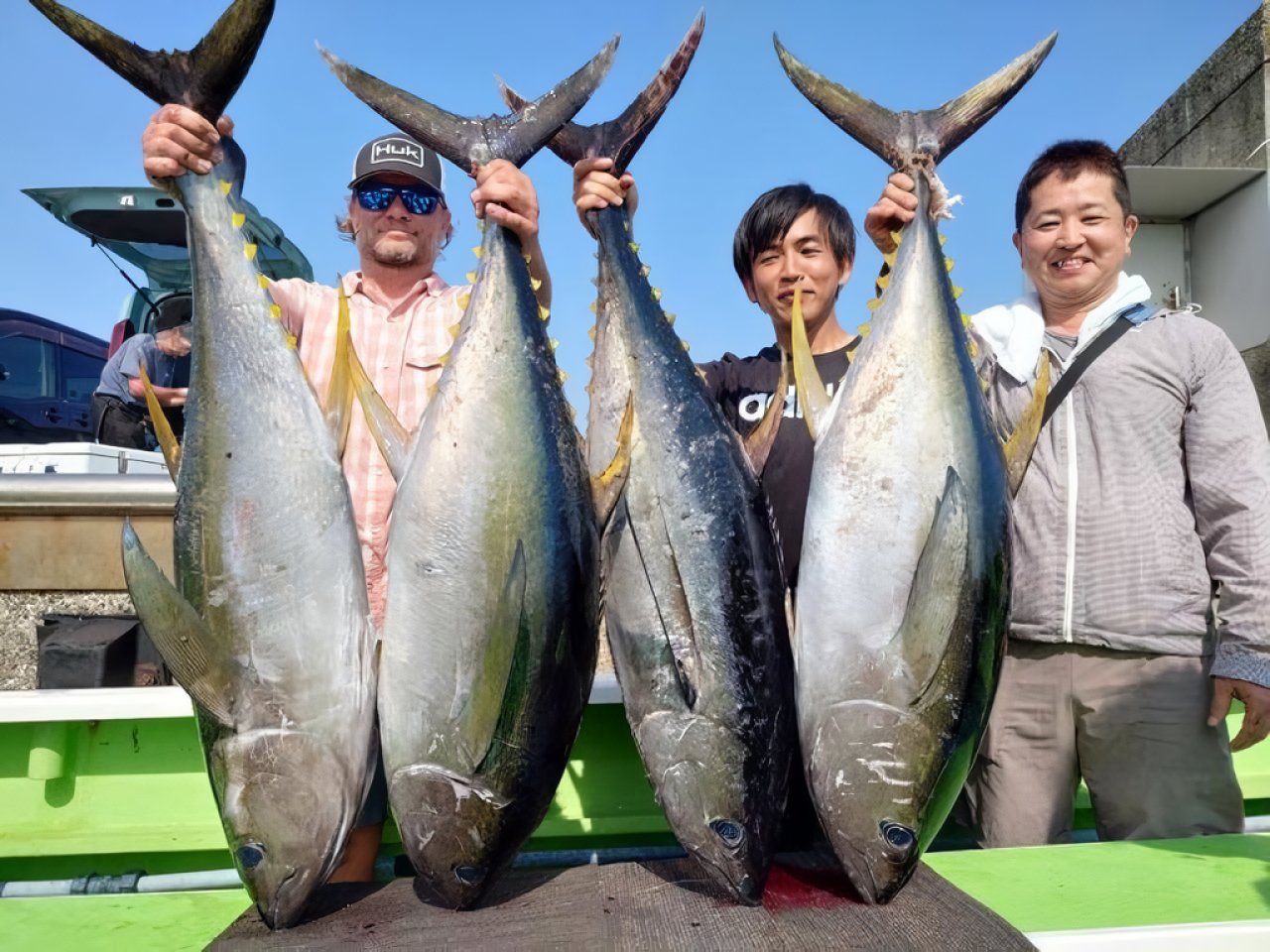 【釣果速報】神奈川県長三朗丸で22.00～25.00kgのキハダ上がる！マグロもアタリ祭り！ノッてる今、大物ゲットの夢を掴め！