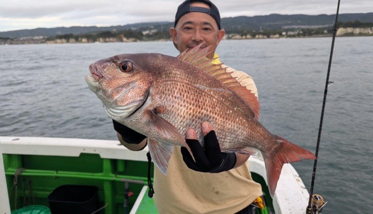 【釣果速報】茨城県弁天丸で2.0kgの良型マダイをゲット！ヒット多数な今がチャンス！