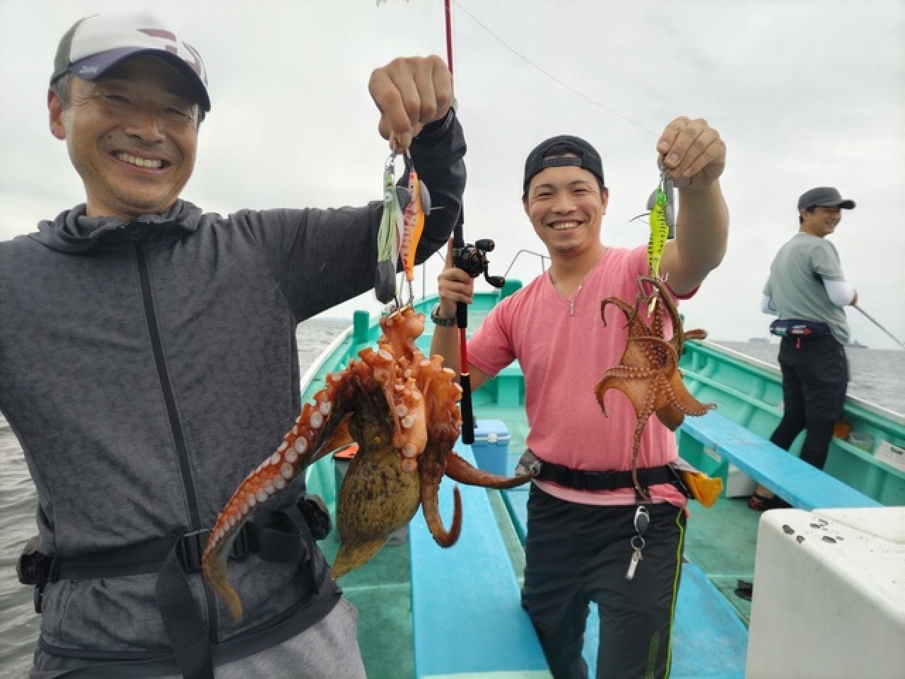 【釣果速報】千葉県彦次郎丸でマダコが超快釣！サイズも最大1.5kgと釣りごたえバッチリ！モンスタータコを狙いに行きませんか？