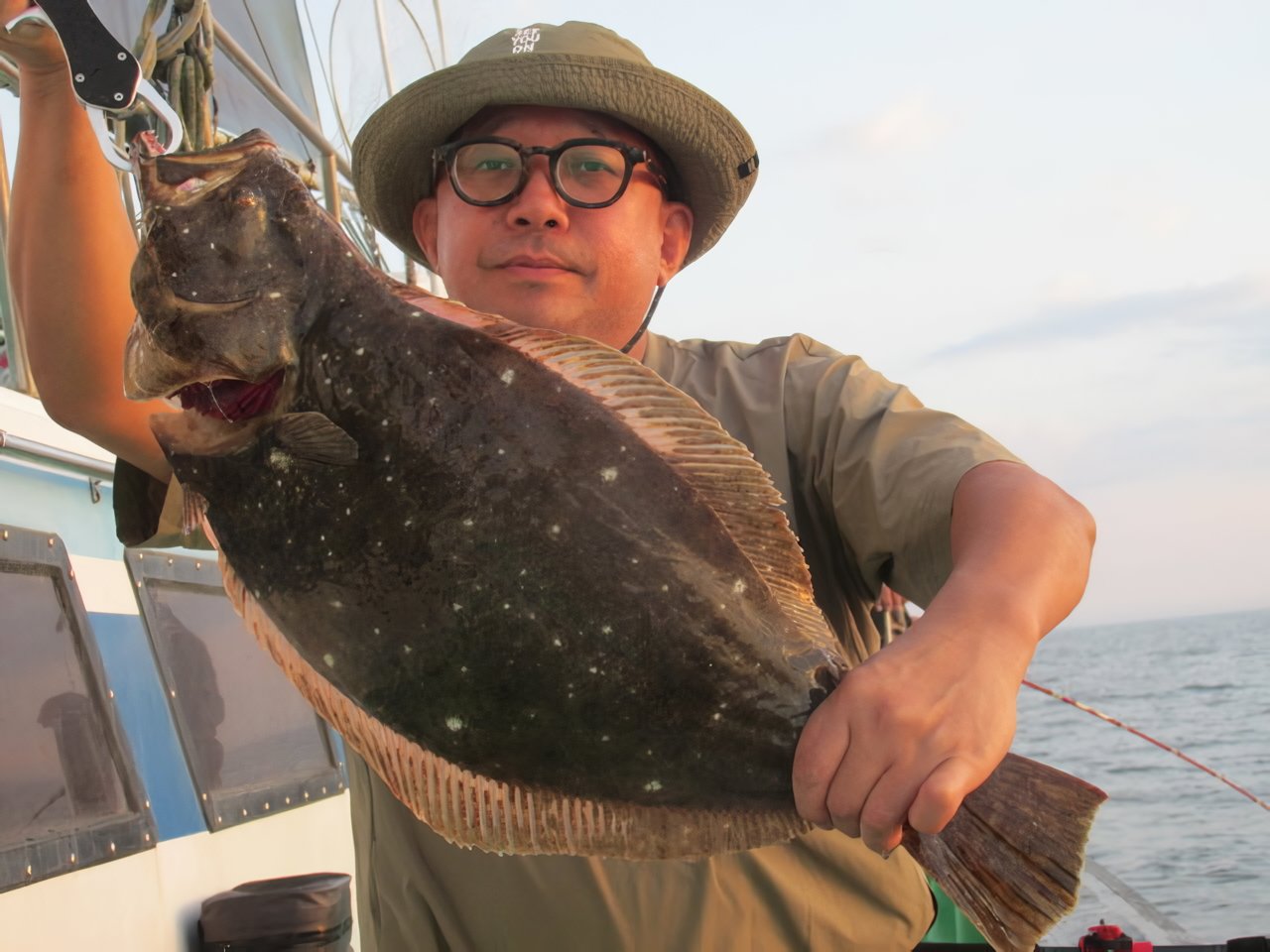 【釣果速報】千葉県第三孝徳丸で獲れるヒラメがデカい！2.60kgの良型も！さあ、ビッグドリームを掴みに行こう！