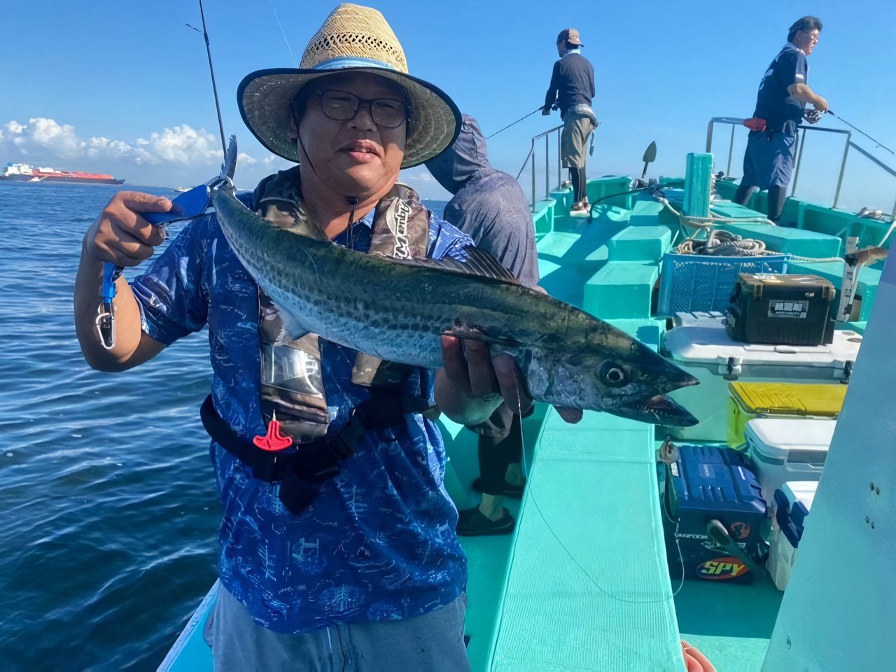 【釣果速報】千葉県守山丸でヒット連発＆ドデカい103cmサワラをゲット！自己記録更新を狙うなら今すぐ乗船だ！