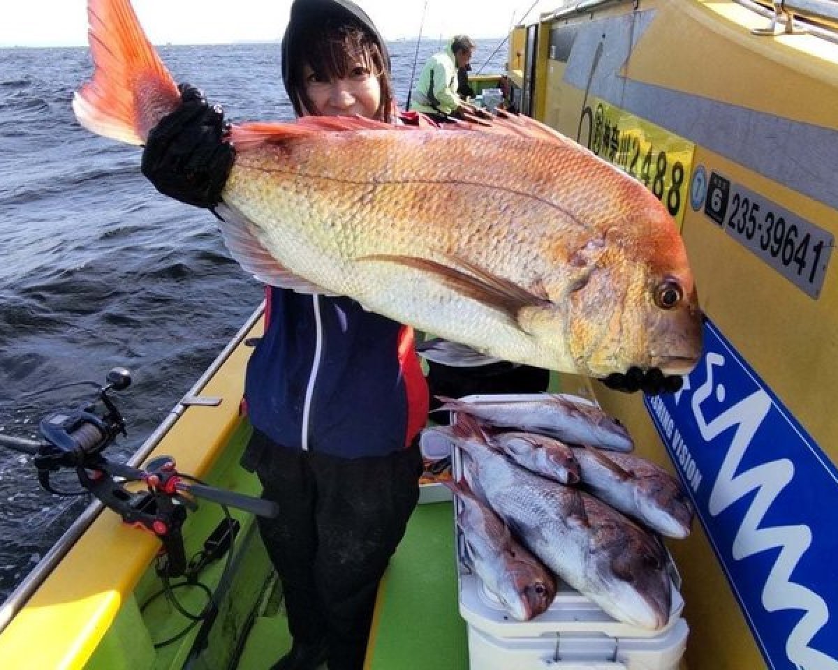 【釣果速報】神奈川県鴨下丸kawanaで4.83kgの特大マダイ出た！次にビッグワンを手にするのはあなたかも？！