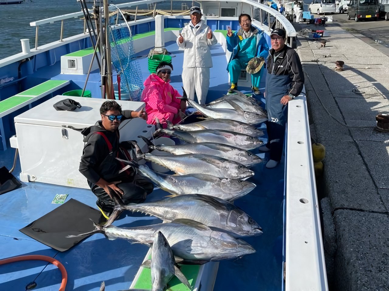 【釣果速報】神奈川県大松丸でキハダとの熱い戦いが何度も繰り広げられる！34.00kgサイズをゲット！次なる挑戦者はあなただ！