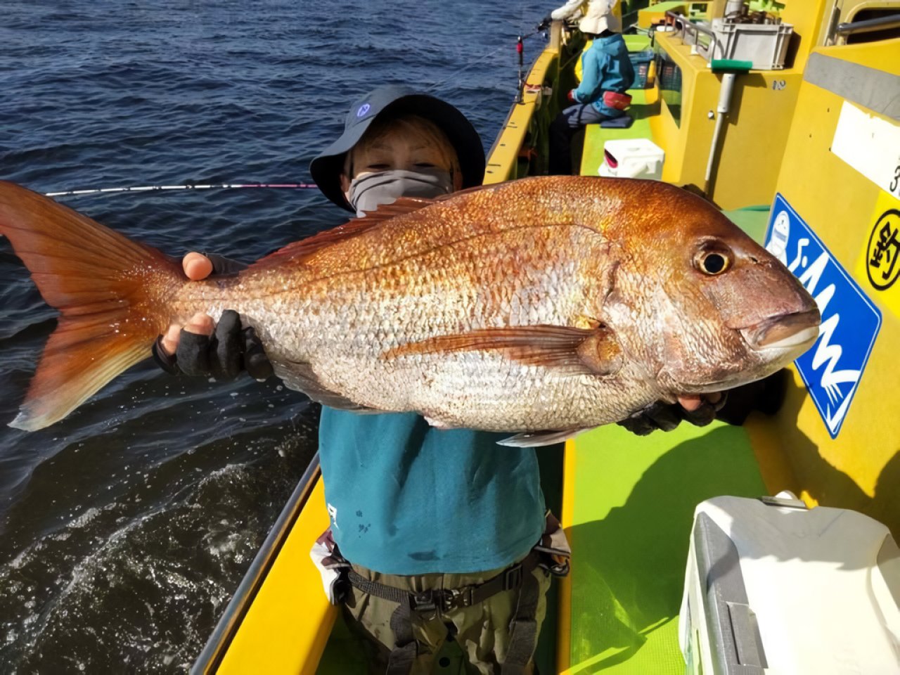 【釣果速報】でか～～～～い！神奈川県鴨下丸kawanaで4.57kgのマダイキャッチ！現在、中～大鯛メインにコンスタントに釣れてる模様です！