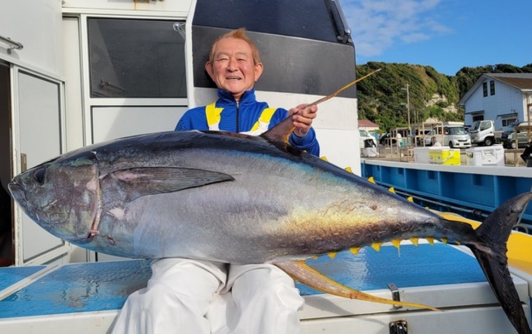 【釣果速報】神奈川県成銀丸でキハダマグロとの熱い戦いが何度も繰り広げられる！61kg＆31kgサイズをゲット！