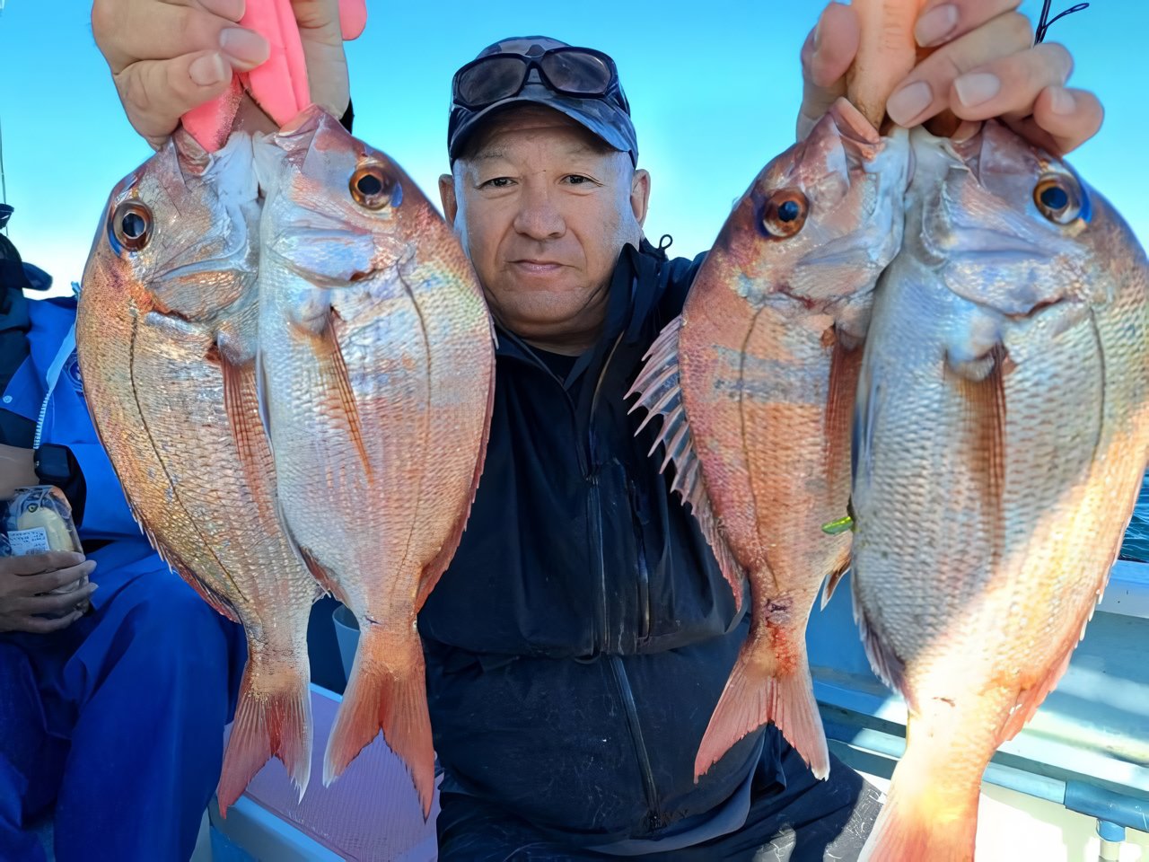 【釣果速報】千葉県梅花丸でマダイ絶好調！トップ30匹！今後はますます大鯛の数釣りが楽しめるそうですよ！