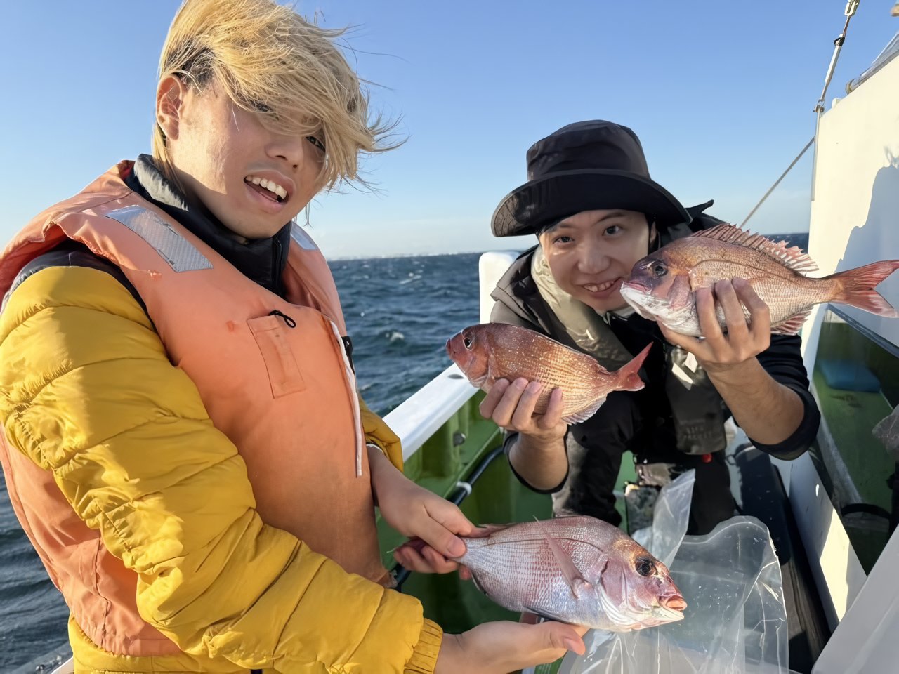 【釣果速報】海況悪いなかマダイのヒットが連発！神奈川県政信丸の釣行でクーラーボックスを人気魚種でいっぱいにしよう！