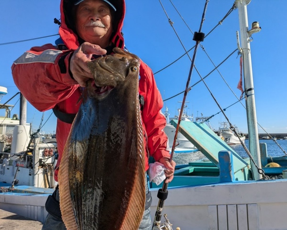 【釣果速報】夢の5.6kg大判ヒラメを茨城県宮田丸でキャッチ！さらなる大物を目指す船長のもとにみんな集まれ！