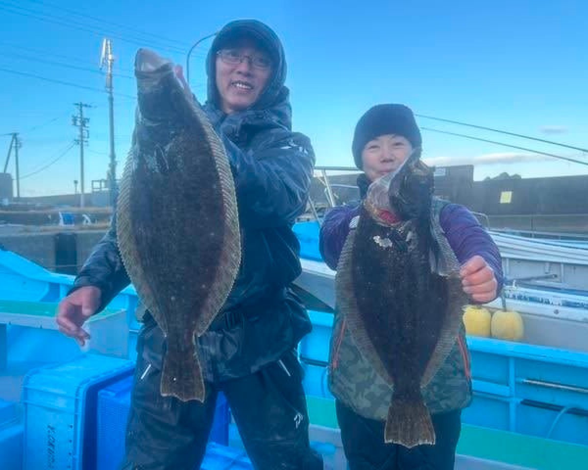 【釣果速報】三重県三幸丸で良型ヒラメ＆マダイをゲット！イワシの泳がせで人気魚種を狙うなら今がチャンス！