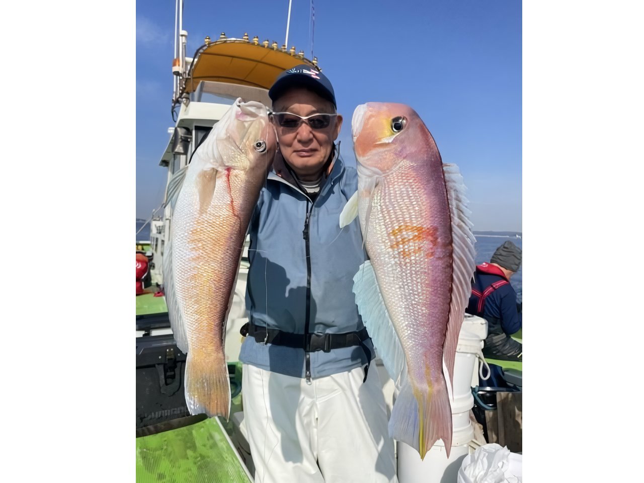 【釣果速報】神奈川県たいぞう丸で高級魚アマダイ全員GET！激レア44cm巨大シロアマダイも！さあ、海のお宝を探す冒険に出かけよう！！