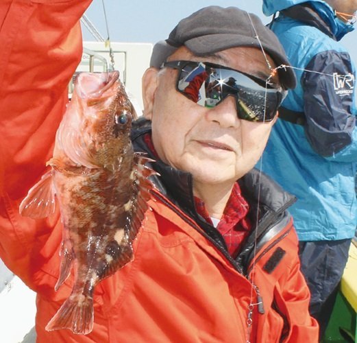 アタリが多くて楽しめる！ 東京湾の人気根魚カサゴ安定