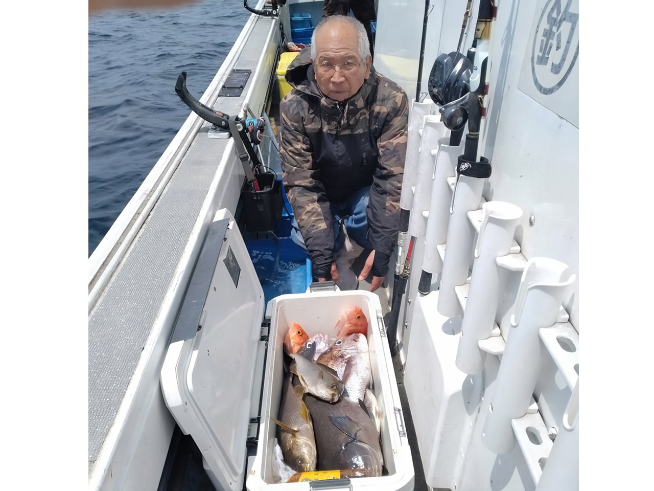 【釣果速報】福岡県明石丸で3.00kgの良型クロゲット！マダイやイサキも交じり豪華なお土産に！GWの釣行ならこの船に決まり！