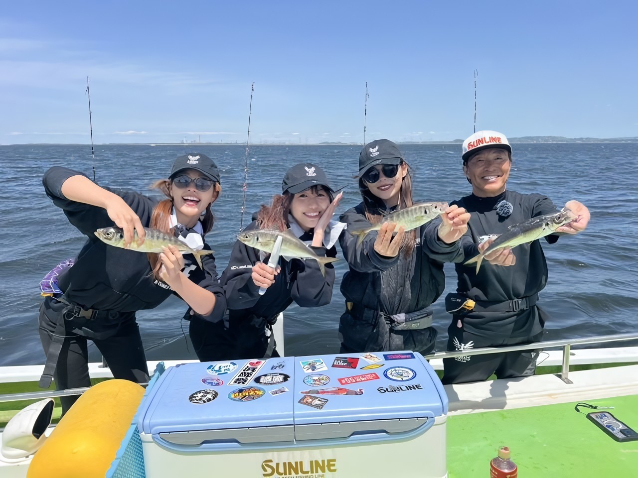 【釣果速報】神奈川県政信丸で今日も尺アジ釣れる！釣り人憧れの巨大アジを狙うなら今すぐ乗船予約をしよう！