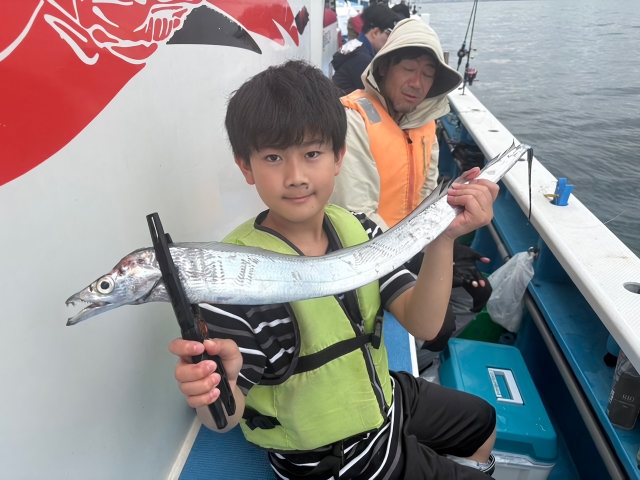 【釣果速報】東京都深川 吉野屋でメーター級のタチウオGET！113cmの超良型も！？大物揃いで今後にも期待！