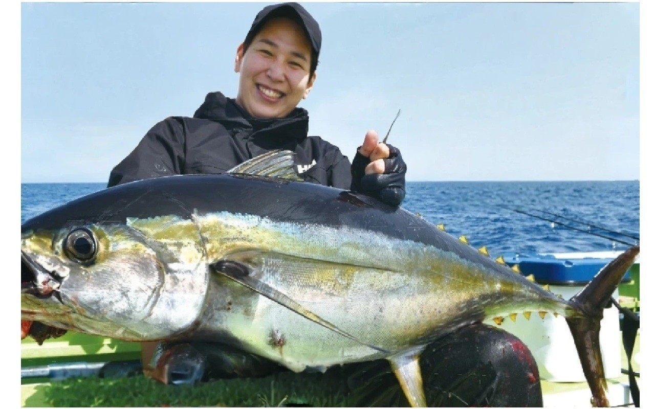 生きイワシエサのフカセ釣り　今期は早くもキハダフィーバー