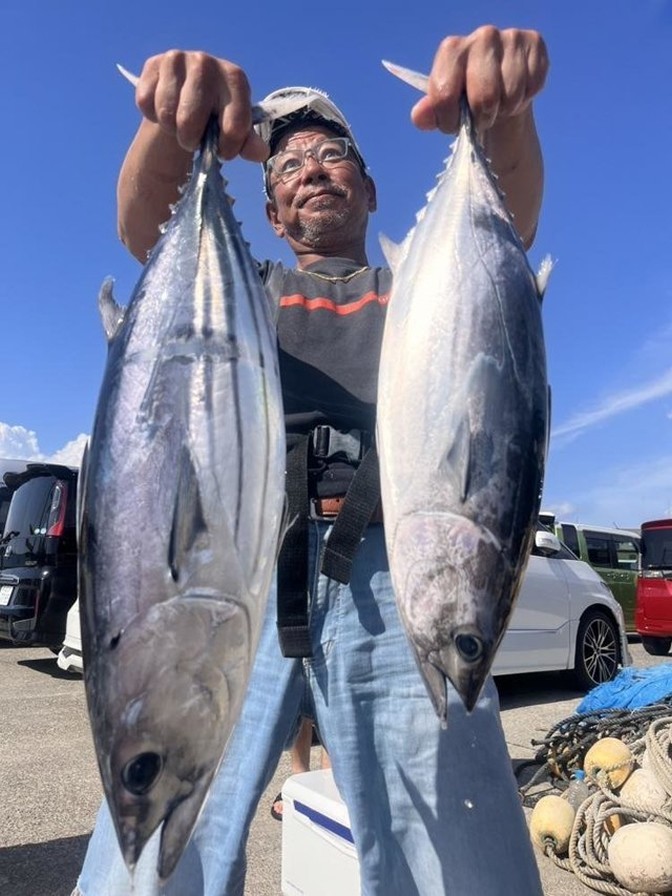 【釣果速報】神奈川県長三朗丸でカツオ好調！美味しい4.8kgサイズで思わずにんまり！今後も爆釣の予感！