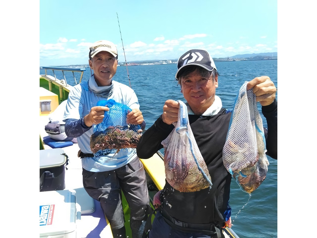 【釣果速報】東京都船宿豆やでマダコラッシュ！キロオーバーの良型揃いで釣り客大満足の好釣果！