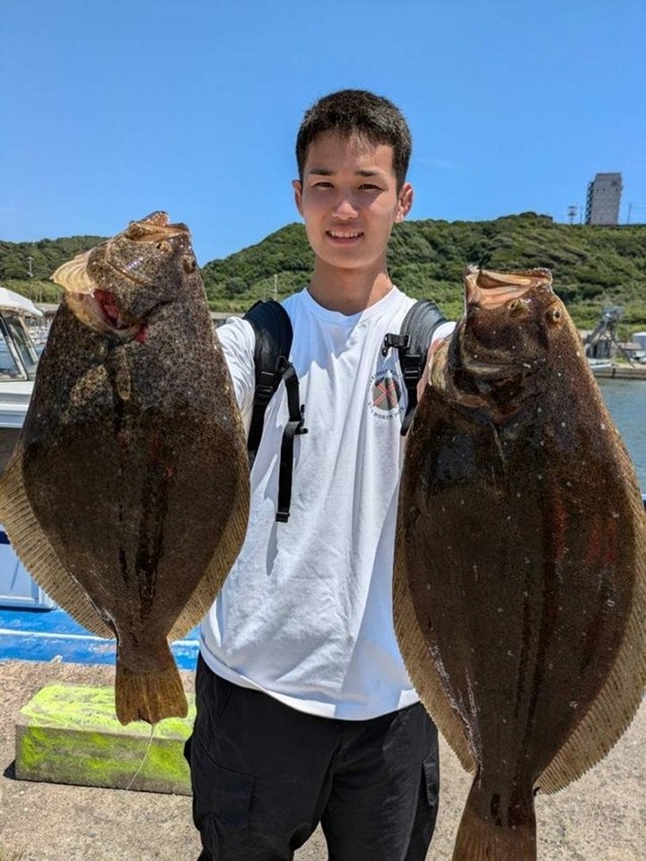 【釣果速報】2.0㎏の座布団出る！大型交じり食い順調のヒラメは千葉県隆正丸で狙いに行こう！