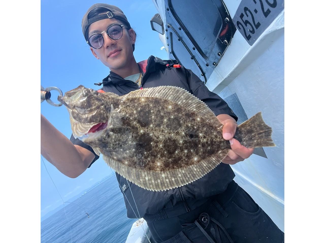 【釣果速報】和歌山県海虎でヒラメ好調！嬉しいゲストも！人気魚種とたくさん出会える釣行はいつも大好評！