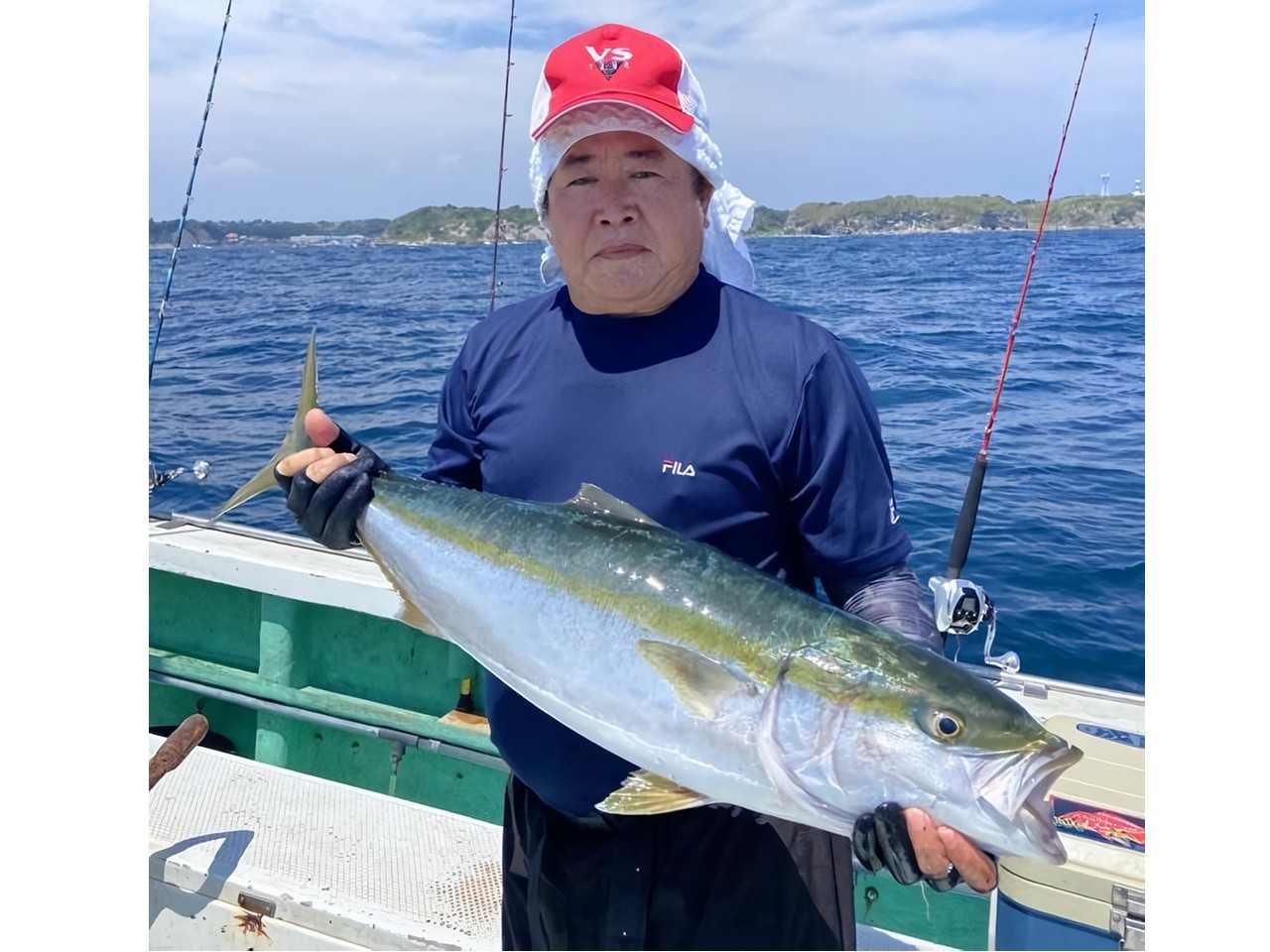 【釣果速報】神奈川県あまさけや丸で7.00kgブリを仕留めた！好調なブリシーズン突入でさらなる大物に出会えるかも！