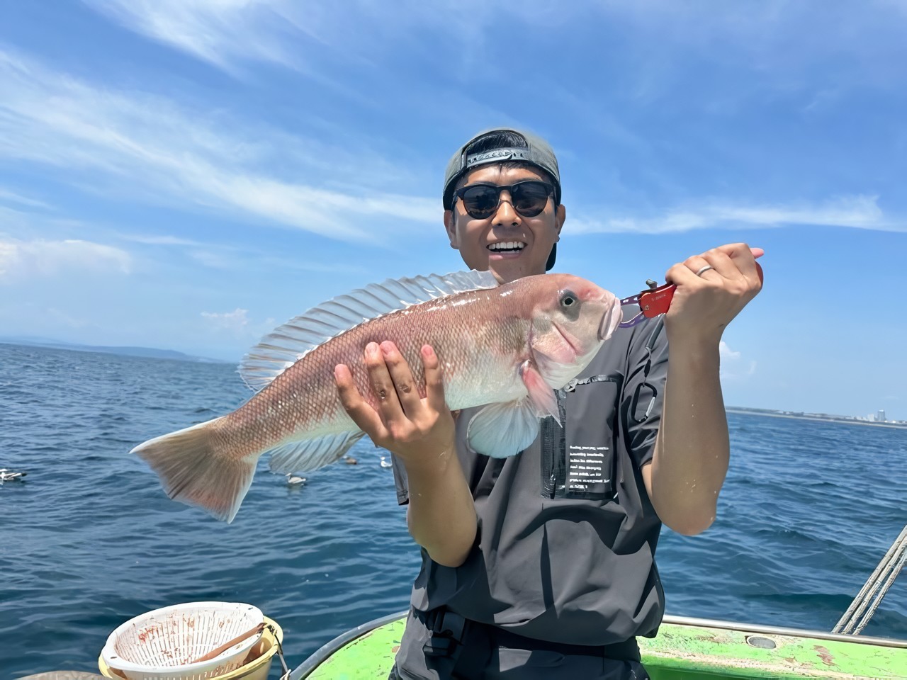 【釣果速報】神奈川県喜久丸でマダイ・アマダイ・サバなど多彩な魚種をゲット！数も型も大満足で釣り客全員テンションMAX！