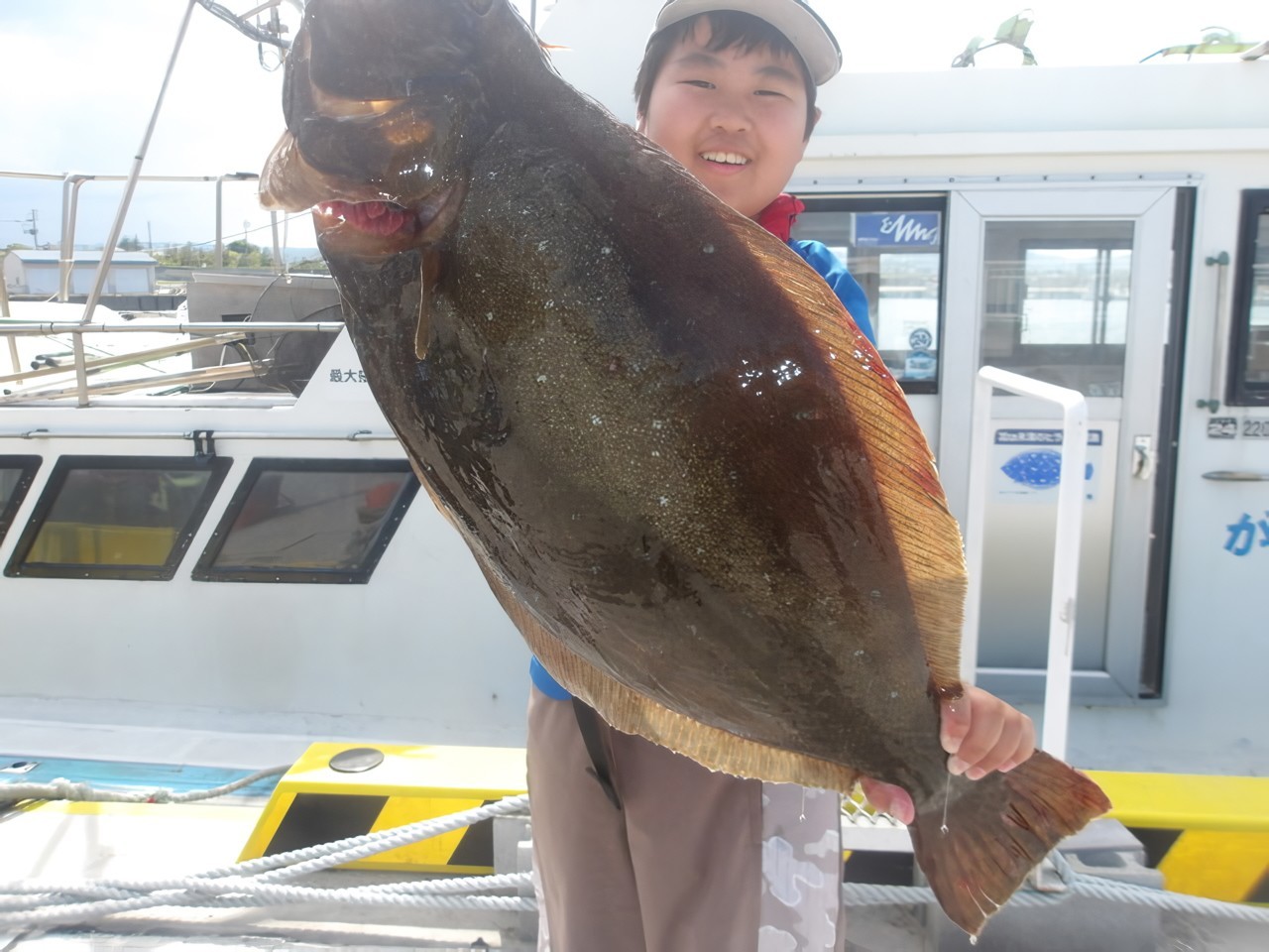 【釣果速報】福島県つりエサ豊漁で最大85cmのヒラメを筆頭に大物炸裂！今後も右肩上がりに釣果が上向く見込み！このビッグウェーブ、乗るっきゃない！