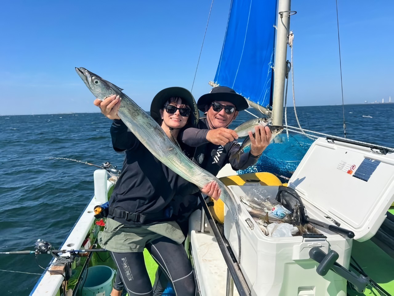【釣果速報】125cmのドラゴンタチウオGET！良型アジも！神奈川県政信丸で人気魚種を一気に狙いに行こう！