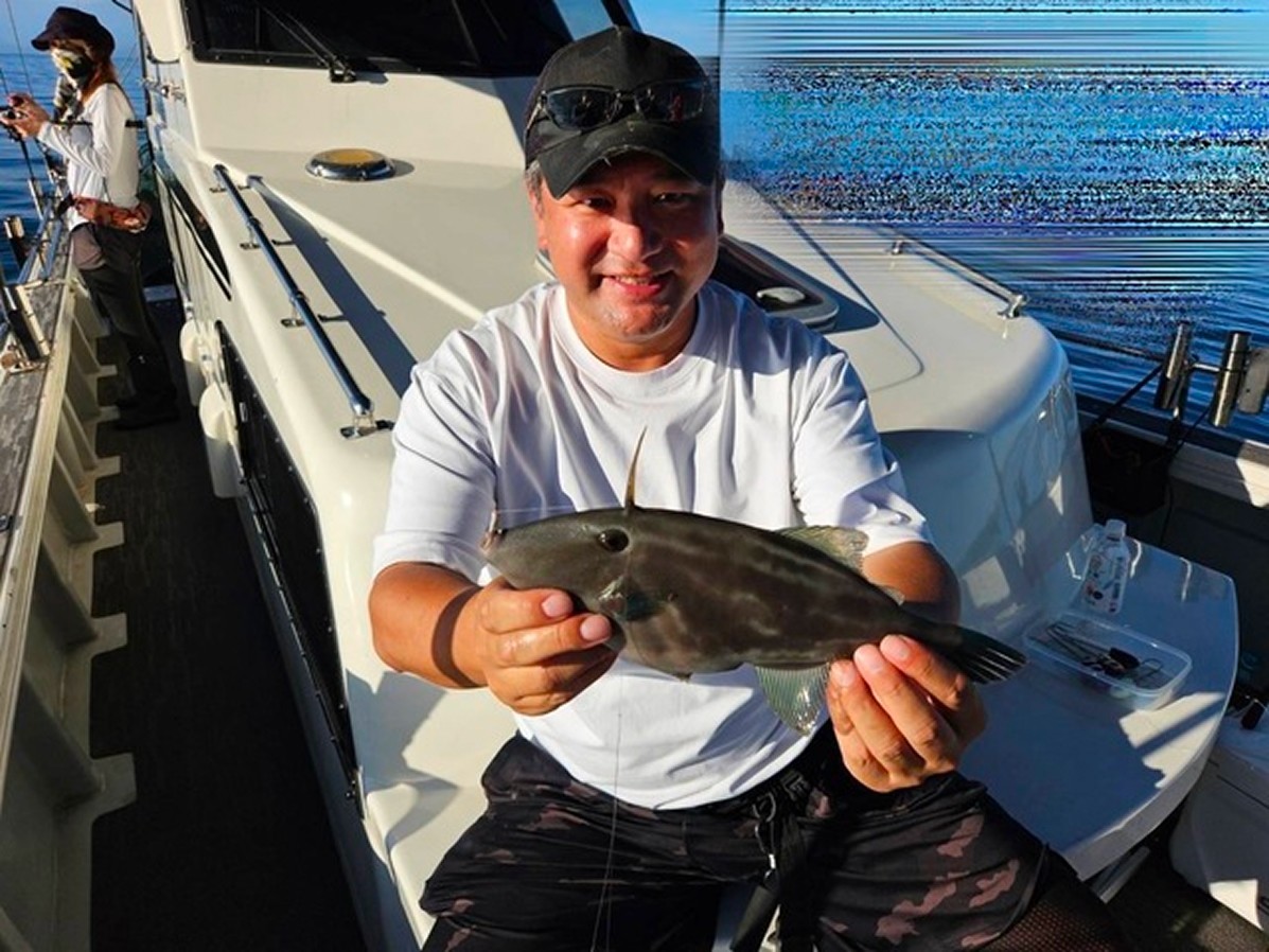 【釣果速報】39cmのデカウマヅラハギをキャッチ！広島県芳丸の船長が厳選したポイントで人生最大のウマヅラハギを捕まえよう！