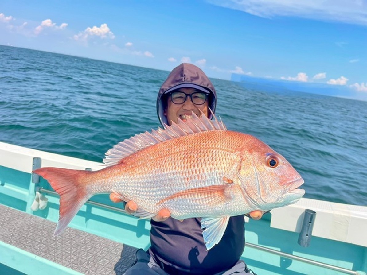 【釣果速報】神奈川県の村本海事でマダイ絶好調！全員ゲット！今後はますます大鯛の数釣りが楽しめるそうですよ！