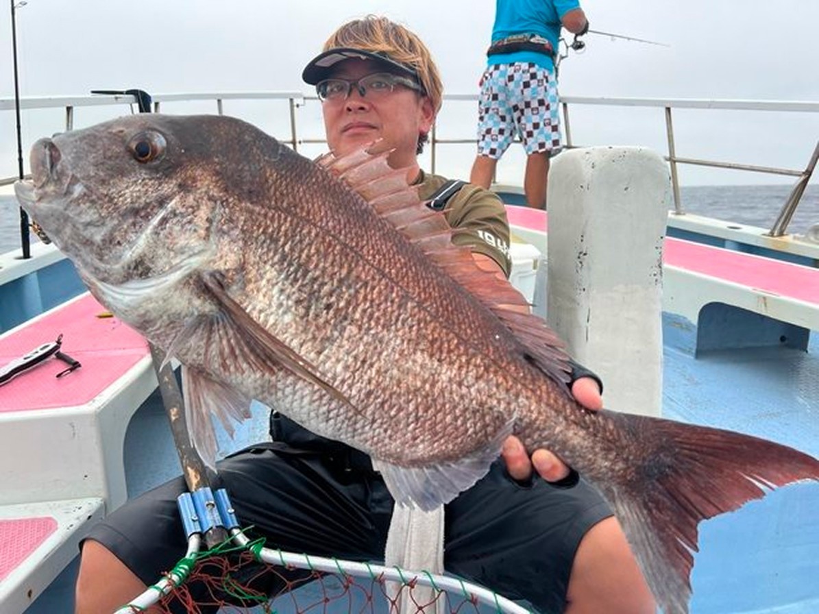 【釣果速報】千葉県梅花丸でマダイ絶好調！巨大4.7kg上がる！今後はますます大鯛の数釣りが楽しめるそうですよ！