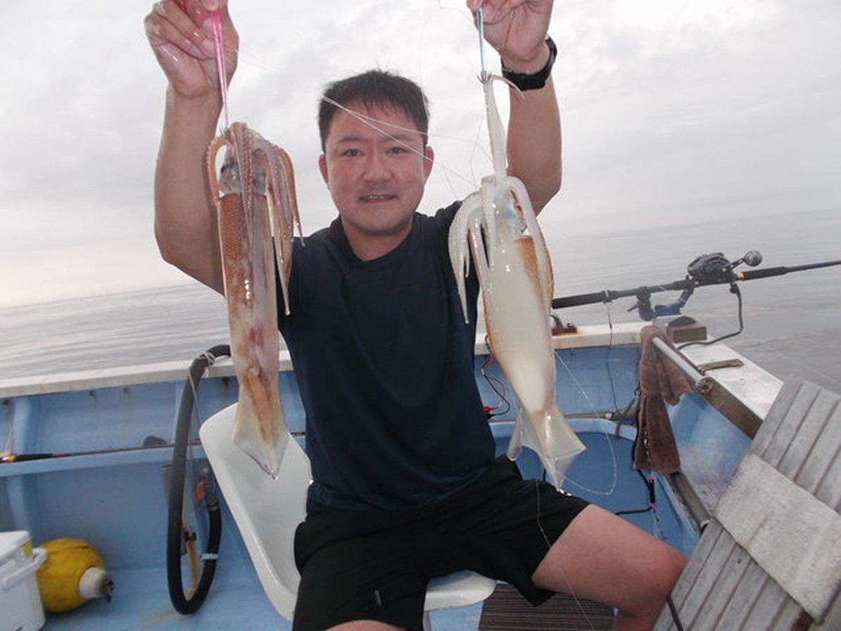 【釣果速報】千葉県千鯛丸でスルメイカ釣行が好調！竿頭は31匹ゲット！絶品スルメイカを自分の手で釣り上げてみませんか？