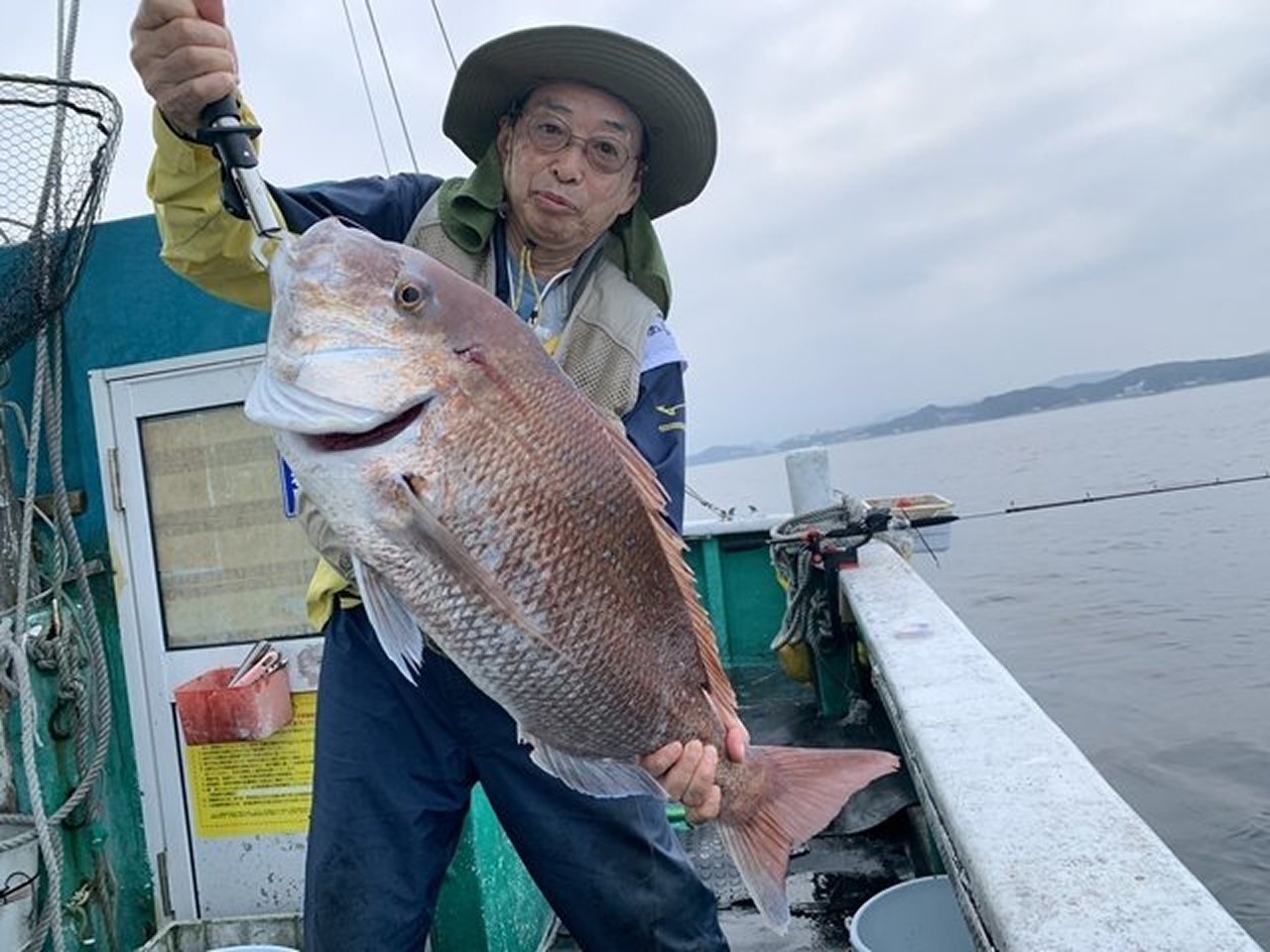 【釣果速報】和歌山県西原丸で73cmのマダイをゲット！好釣果が期待できる今がチャンス！